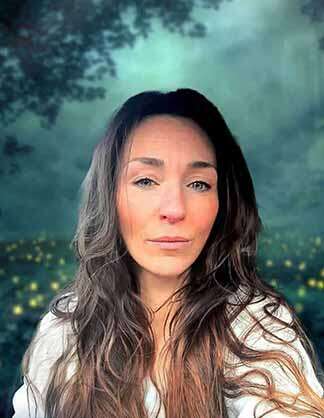 voyante medium tarologue - portrait-caroline-ghiotto-CR-ENILORACLE.2